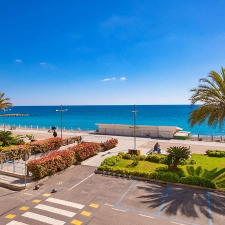 Appartamento Fronte Mare A Ospedaletti By Wonderful Italy Dış mekan fotoğraf